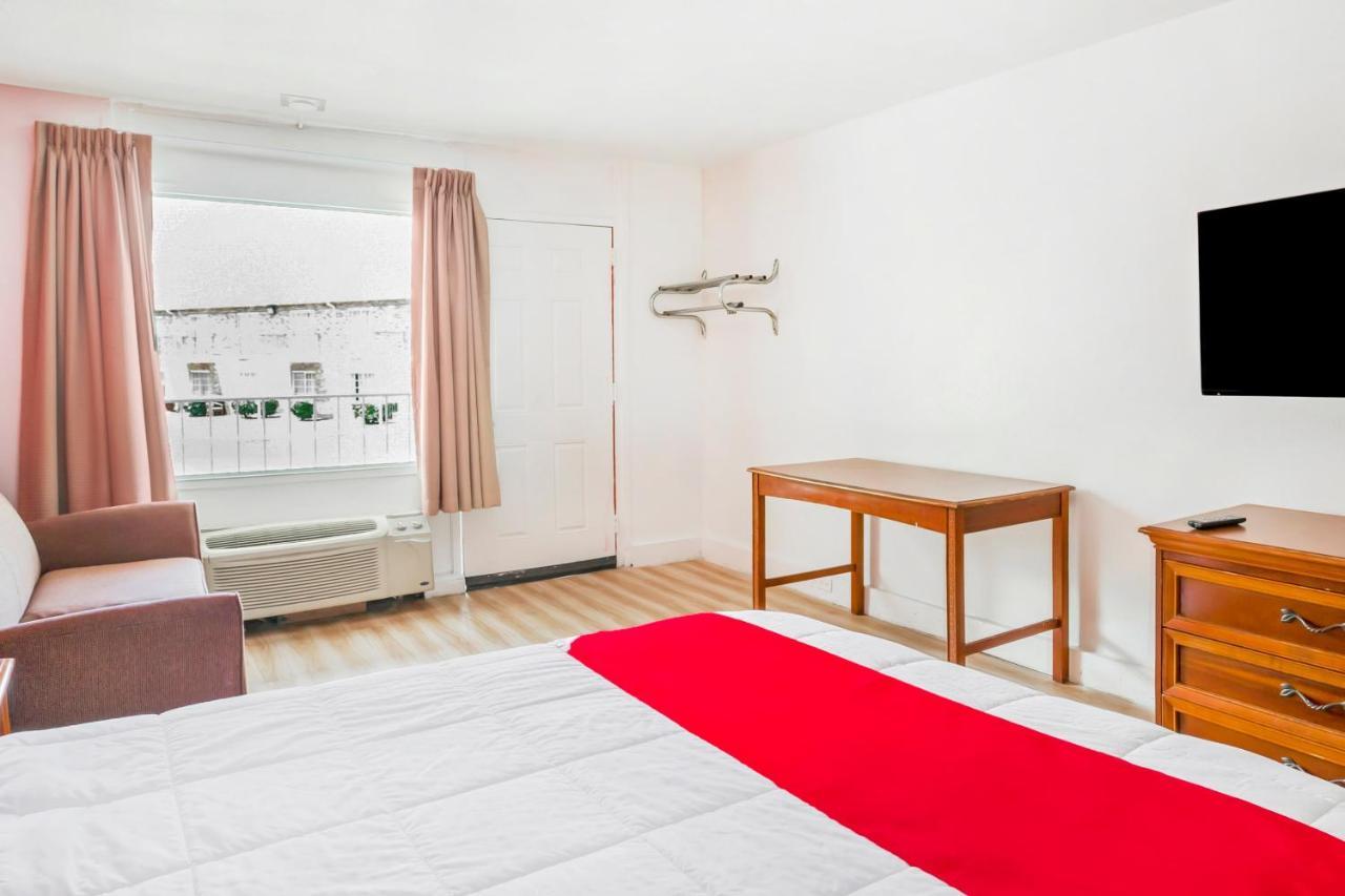 Oyo Hotel Columbia Sc West ويست كولومبيا المظهر الخارجي الصورة